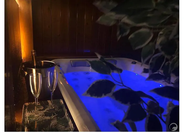 Azor International House Vakantiehuis *