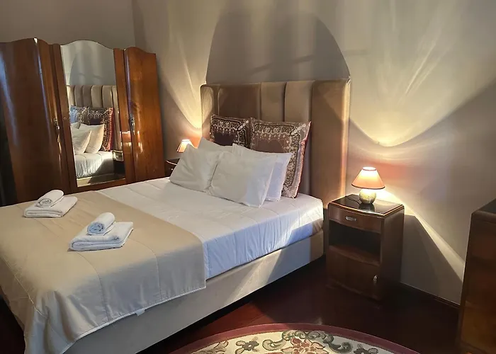 Azor International House Vakantiehuis *