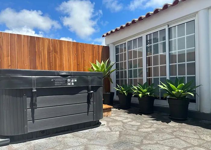 Azor International House