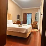 Azor International House Ponta Delgada (Sao Miguel)